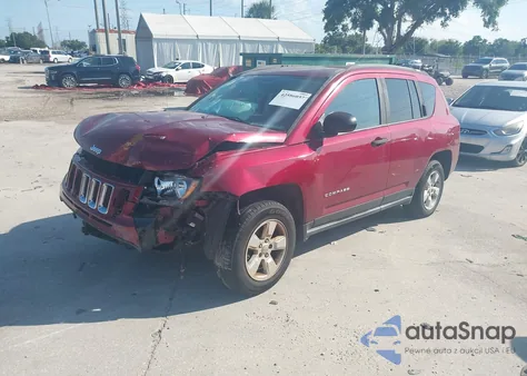 2017 Jeep Compass Sport Fwd из США, поврежденный, VIN 1C4NJCBA7HD119548